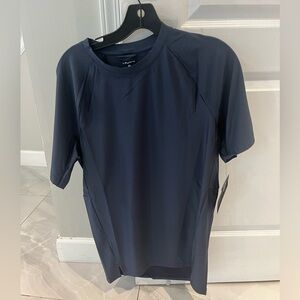 Men’s quick dry athletic shirt